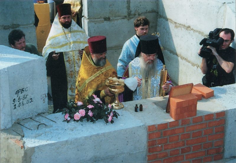 Закладка деревянного храма